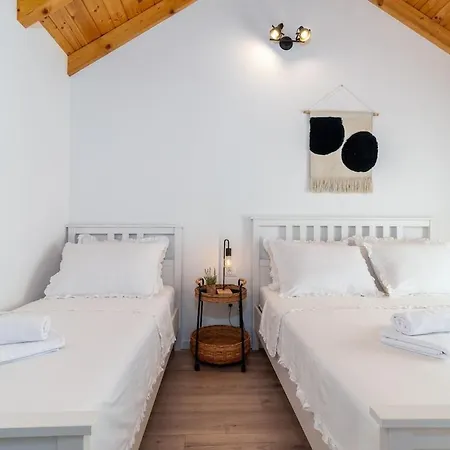 Celtis With Heated Pool Ljubitovica